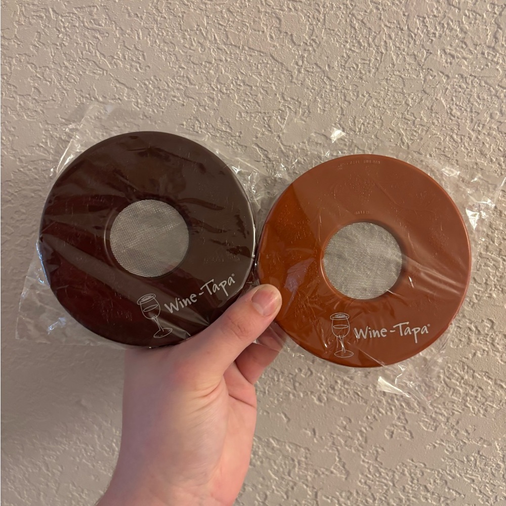 Wine Tapa Glass Lids - NWT